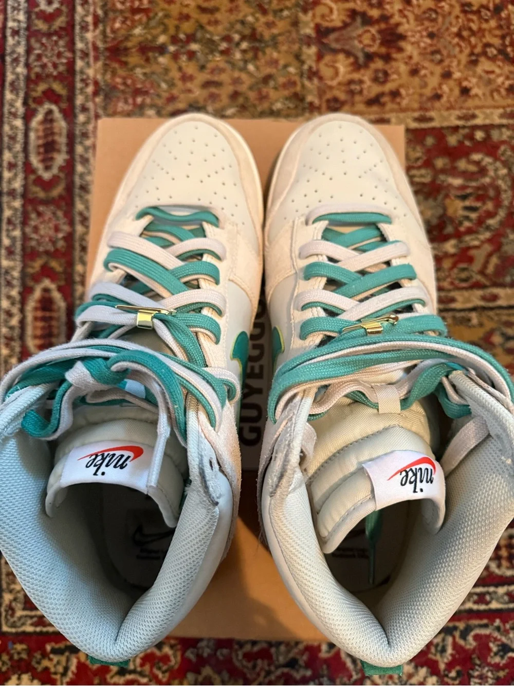 Nike Dunk High First Use Sail - Sneakers in Light Gray with Teal Accents